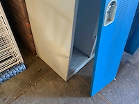 Kledingkast kast (3x) - afbeelding 3 van  5