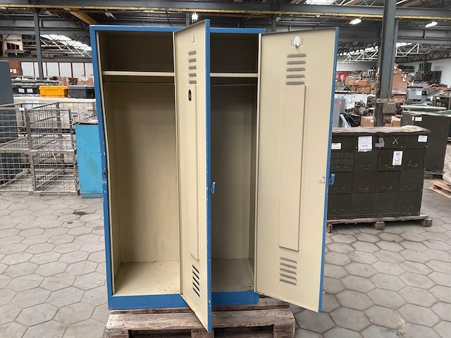 Kledinglocker - afbeelding 5 van  6