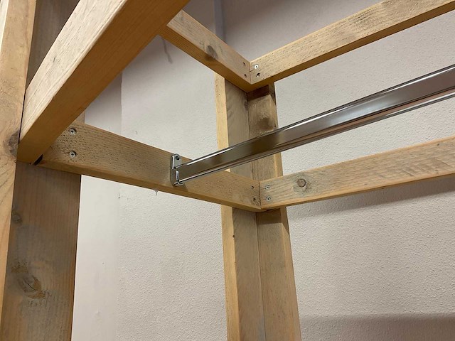 Kledingrek - afbeelding 4 van  6