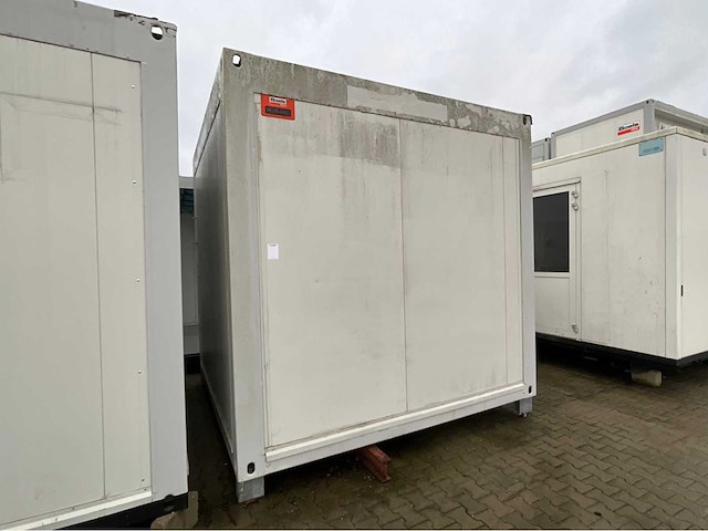 Kleedkamer unit - afbeelding 4 van  8