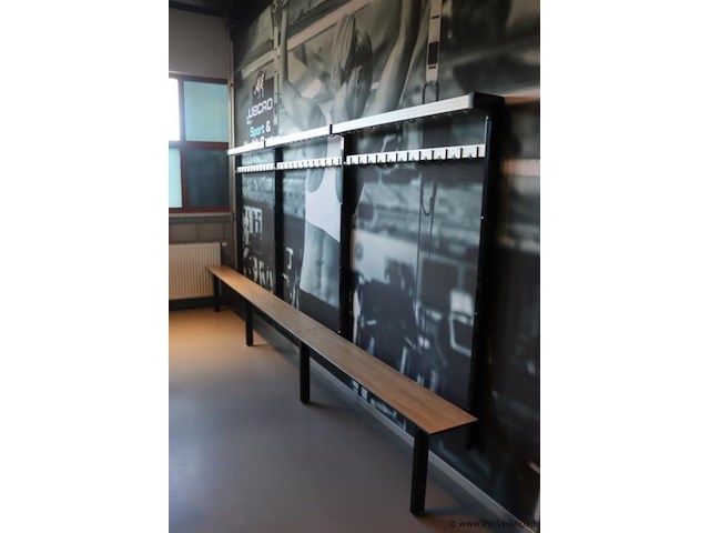 Kleedkamerbank met kapstok - 410x40x175cm - afbeelding 1 van  4