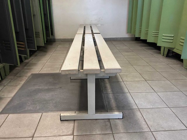 Kleedkamerbanken (7x) - afbeelding 8 van  12