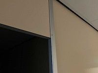 Kleedkamerwand met 8 deuren - afbeelding 3 van  7