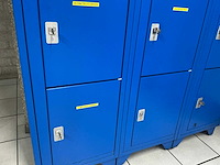 Kleedruimte inventaris - afbeelding 17 van  29