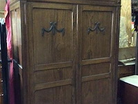 Kleerkast 2deurs b:142 d:60 h:232 - afbeelding 1 van  4