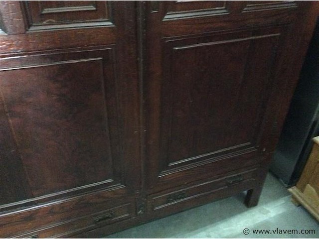 Kleerkast 2deurs b:147 d:64 h:214 - afbeelding 2 van  4