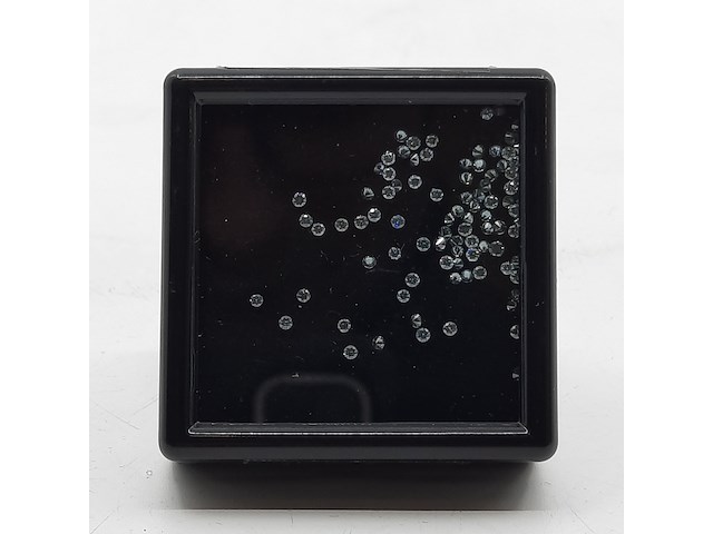 Klein behandeld blauwe diamanten, totaal 1,03 karaats - afbeelding 1 van  7