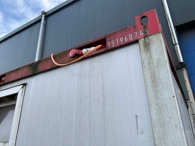 Klein toilet unit sanitairunit - afbeelding 5 van  10