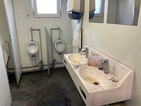 Klein toilet unit sanitairunit - afbeelding 9 van  10