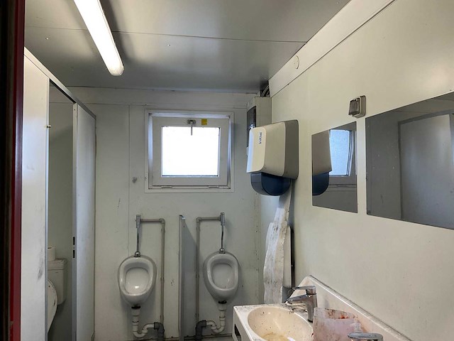 Klein toilet unit sanitairunit - afbeelding 10 van  10