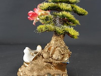 Kleine boom met bloem - afbeelding 3 van  5