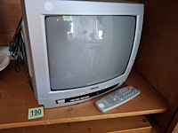Kleine tv werkend met afstandsbediening - afbeelding 1 van  3