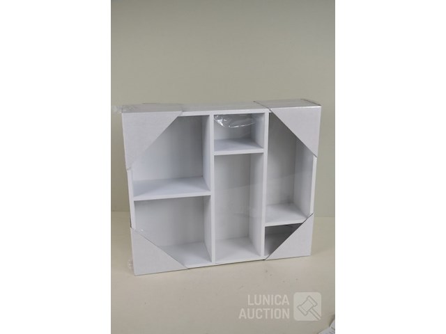 Kleine vakkenkast - afbeelding 1 van  5