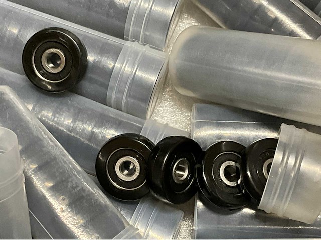 Kleine wieltjes (2900x) - afbeelding 1 van  4