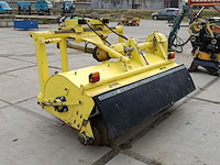 Klepelmaaier, ducker, umx 18 hvx, 2011 - afbeelding 7 van  11