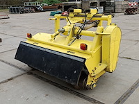 Klepelmaaier, ducker, umx 18 hvx, 2011 - afbeelding 8 van  11