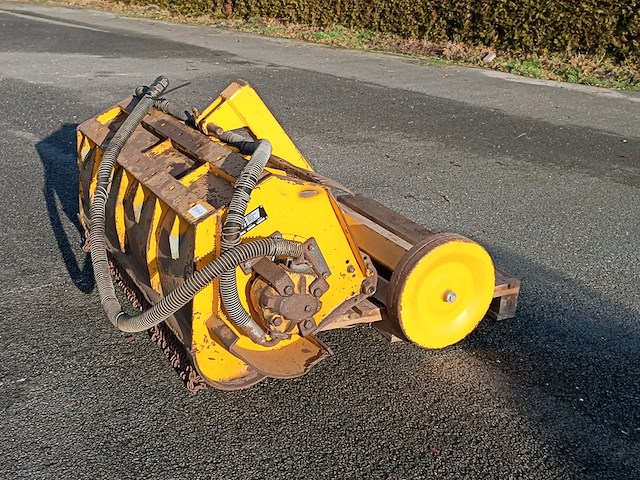 Klepelmaaier, herder, kmd 130, 1993 - afbeelding 9 van  16