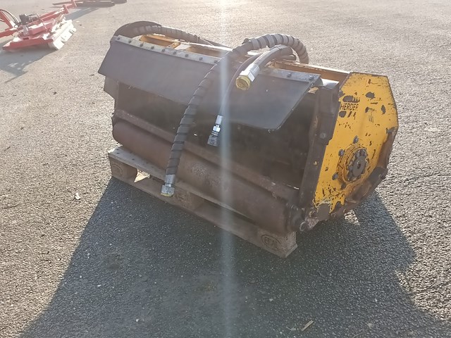 Klepelmaaier, herder, kmu 130, 2009 - afbeelding 6 van  8