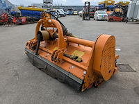 Klepelmaaier, humus, a 180 h, 2014 - afbeelding 13 van  17