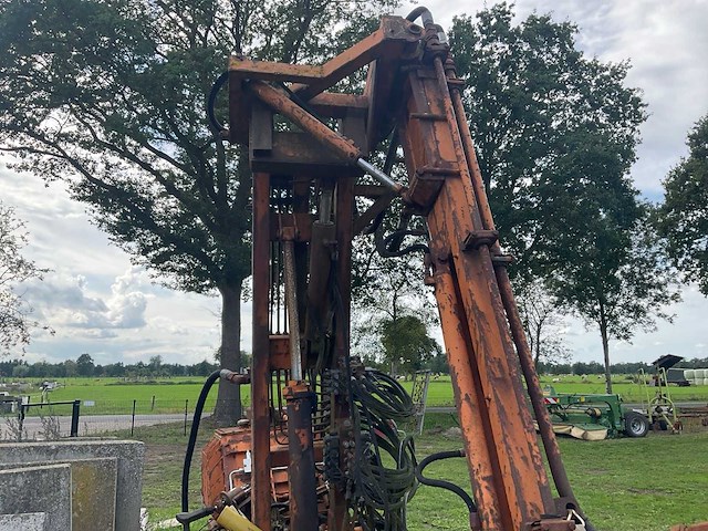 Klepelmaaier met arm - afbeelding 6 van  10