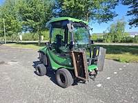 Klepelmaaier, roberine
