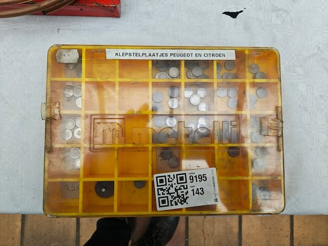Klepstelplaatjes peugeot en citroen, diam.13.42 - afbeelding 1 van  2