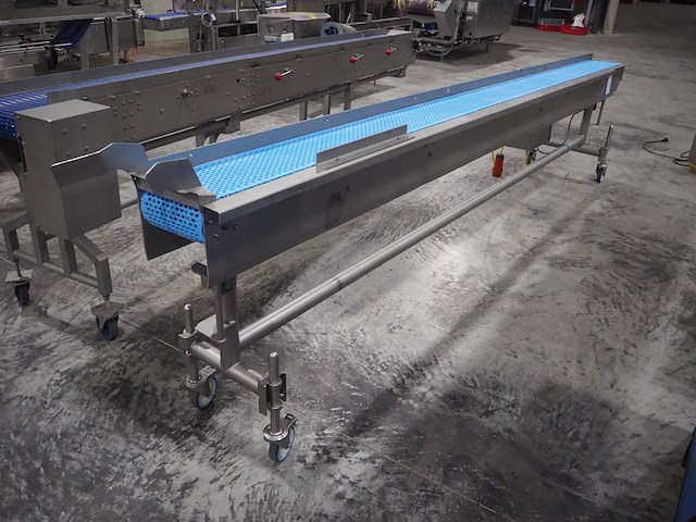 Klerks - afbeelding 4 van  11