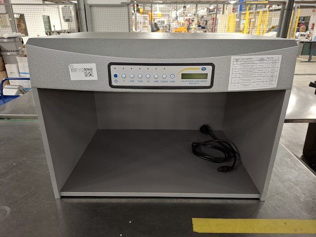 Kleurbeoordelingscabine pce, cic11 - afbeelding 1 van  5