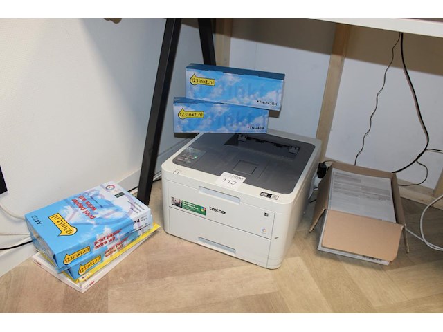 Kleurenprinter brother type hl-l3210cw met extra toners en papier. - afbeelding 1 van  2