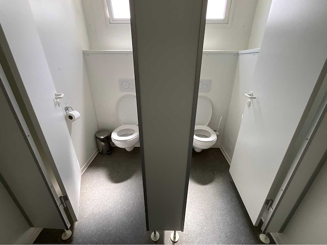 Kleusberg solid typ 10 sanitair unit - afbeelding 7 van  9