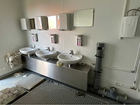 Kleusberg solid typ 10 sanitair unit - afbeelding 11 van  13