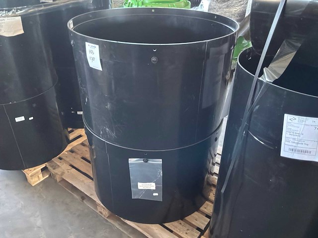 Kleventa partij ventilatie-/en dakmateriaal - afbeelding 3 van  13