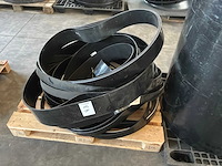Kleventa partij ventilatie-/en dakmateriaal - afbeelding 13 van  13