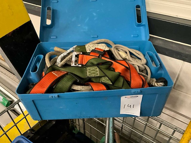 Klimmateriaal en divers - afbeelding 4 van  7