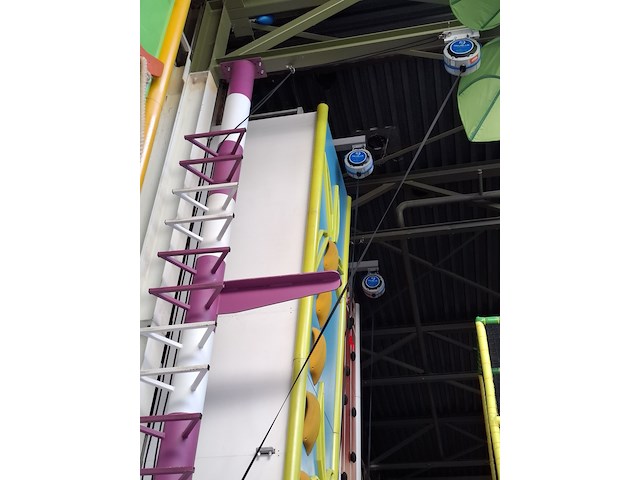 Klimwand, banana jump - afbeelding 6 van  7