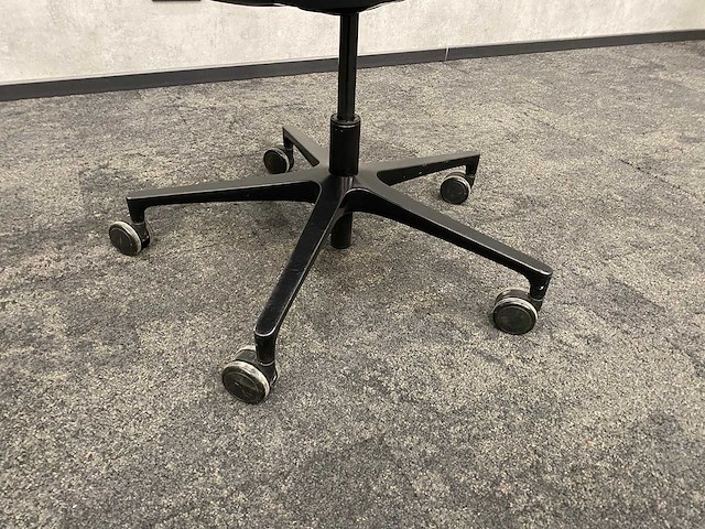 Klöber connex2 - ergonomische bureaustoel - afbeelding 5 van  22