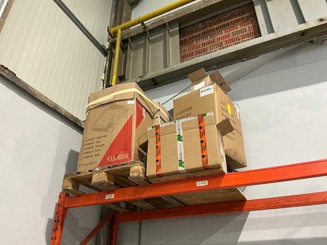 Klober dakpandoorvoeren - afbeelding 1 van  6