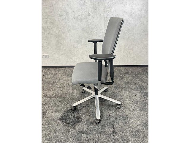 Klöber metric - ergonomisch bureaustoel - afbeelding 11 van  12