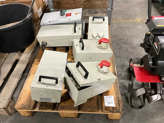 Klöckner-moeller canalis koppelkasten (6x) - afbeelding 1 van  4