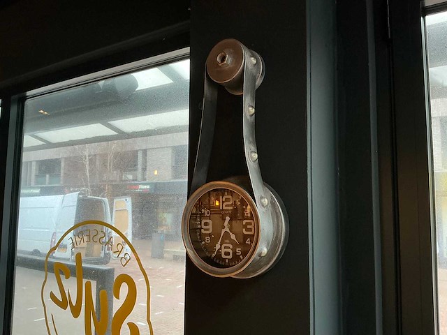 Klok - afbeelding 1 van  3