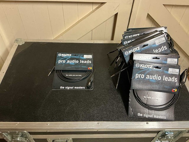Klotz jack naar xlr kabel verschillende (16x) - afbeelding 1 van  3