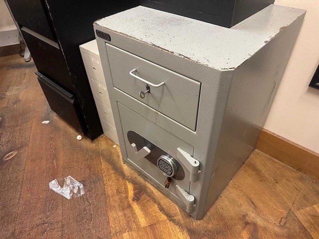 Kluis (2x) - afbeelding 5 van  6