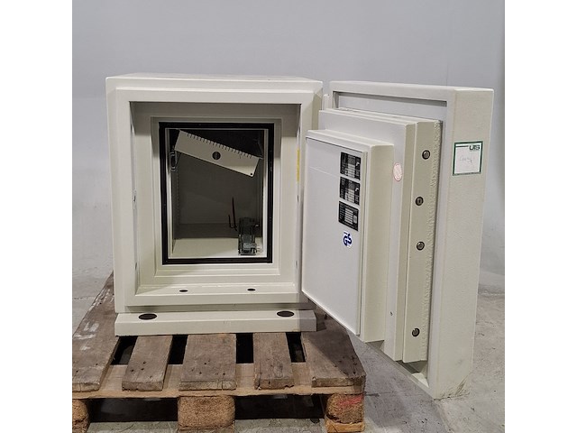 Kluis, aed-85, 2001 - afbeelding 2 van  7