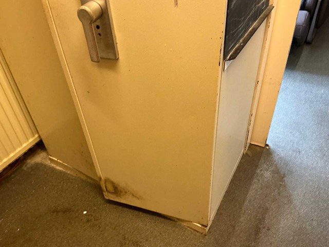 Kluis/ brandkast - afbeelding 3 van  6