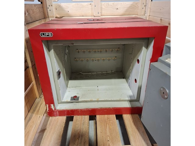 Kluis, lips - afbeelding 7 van  10