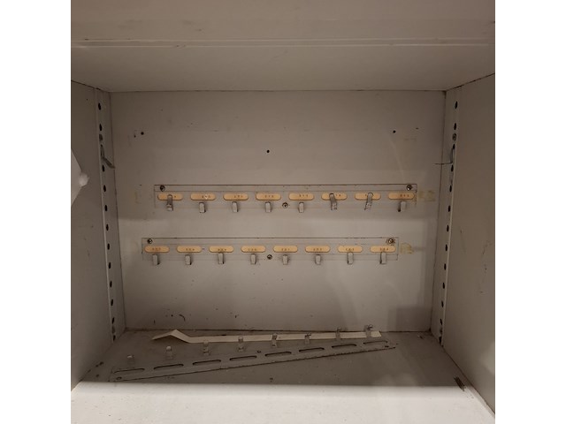 Kluis, lips - afbeelding 8 van  10