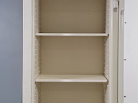 Kluis, lips - afbeelding 6 van  10