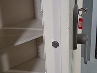 Kluis, lips - afbeelding 8 van  8