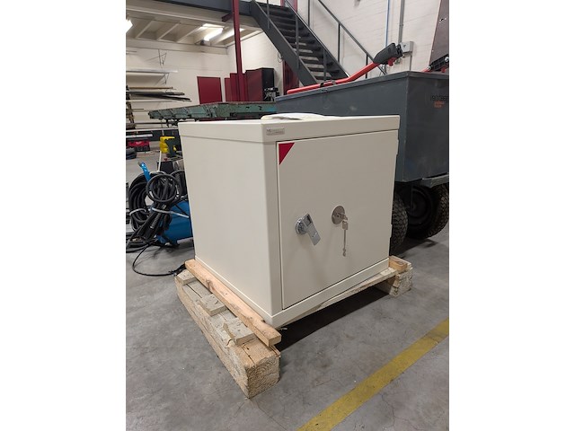 Kluis mb safety, euro basic 40, bouwjaar 2018 - afbeelding 2 van  6