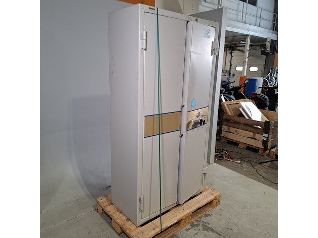 Kluis, rosengrens - afbeelding 2 van  7